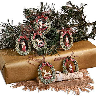 Loberon Anhänger 6er Set Chaignes, von Hand bemalt, Klassische Motive, nostalgisches Design, Christbaumschmuck, Weihnachten, Weihnachtsdeko, Polyresin, Polyester, bunt im Sale